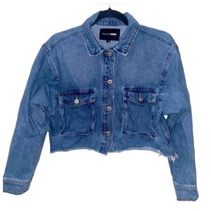 FASHION NOVA Cropped Button Up Frayed Hem Jean Jacket Size M